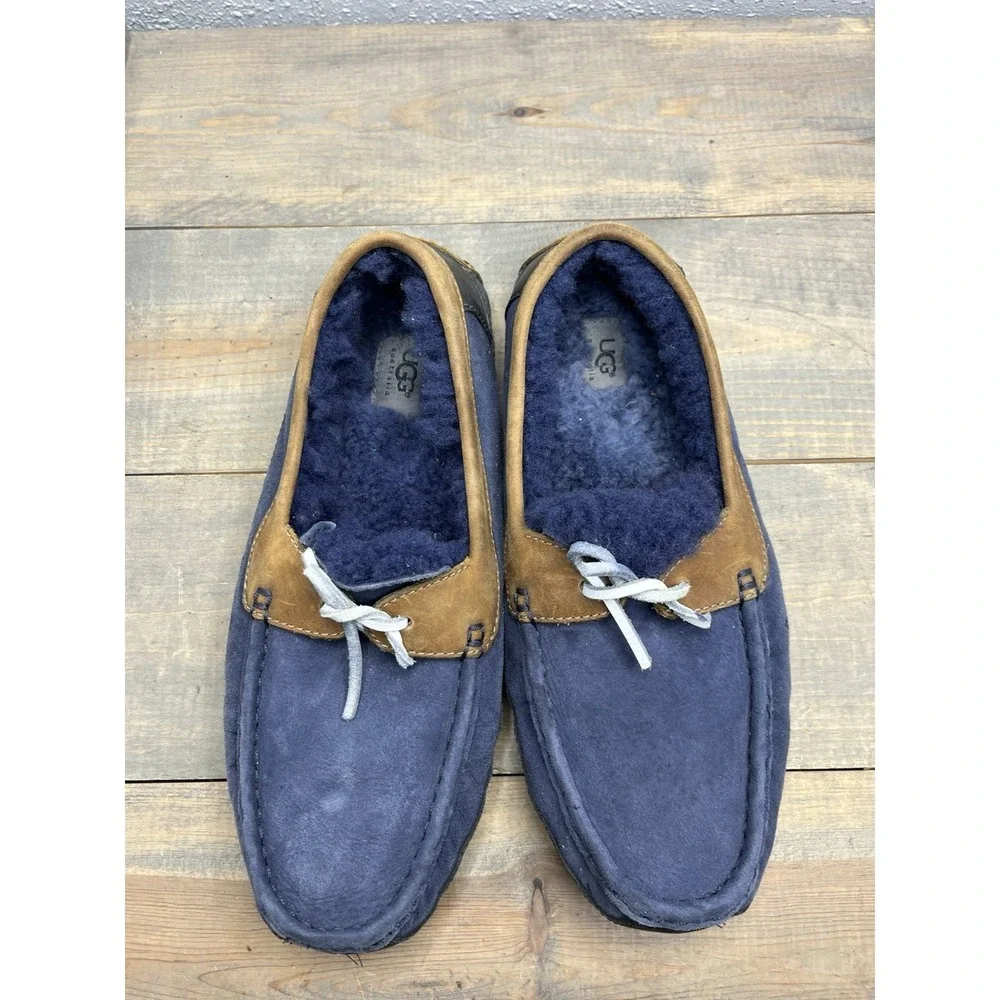 UGG Men's‎ Australia sz 10 Moccasin/Loafers Blue Suede Shearling Slippers shoes